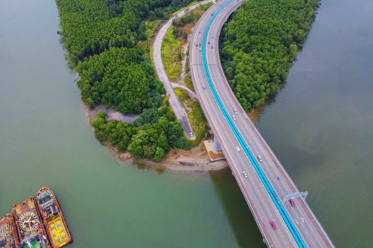 Powering the Future: TNB Genco Goes Green with Hydro and Green Hydrogen Technology